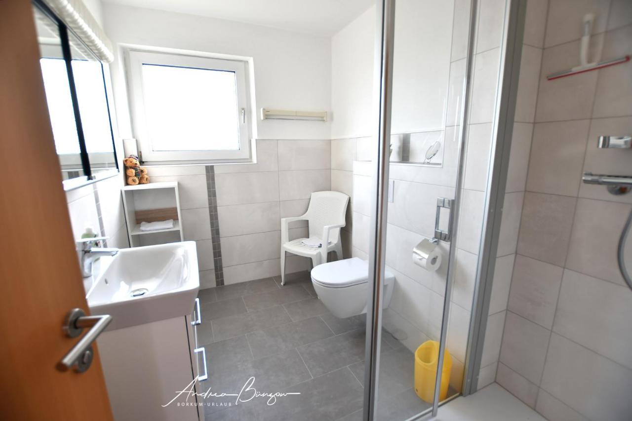 Haus-Buenzow-1 Apartment Borkum Bagian luar foto