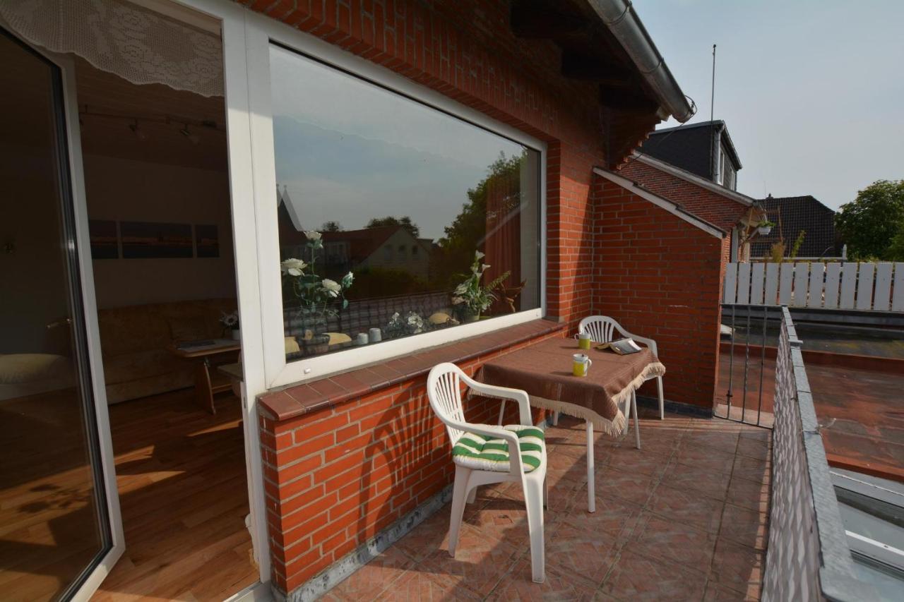 Haus-Buenzow-1 Apartment Borkum Bagian luar foto