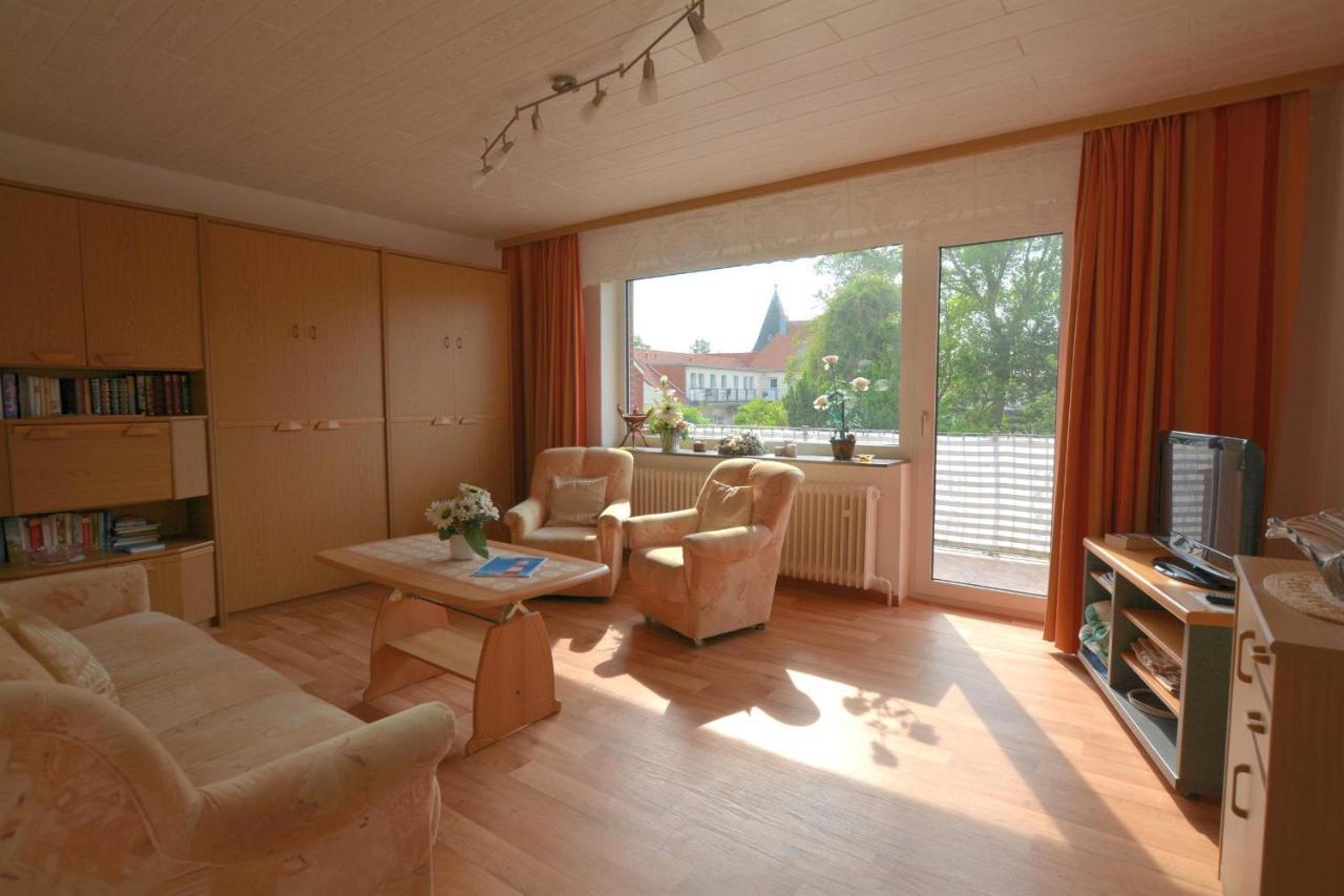 Haus-Buenzow-1 Apartment Borkum Bagian luar foto